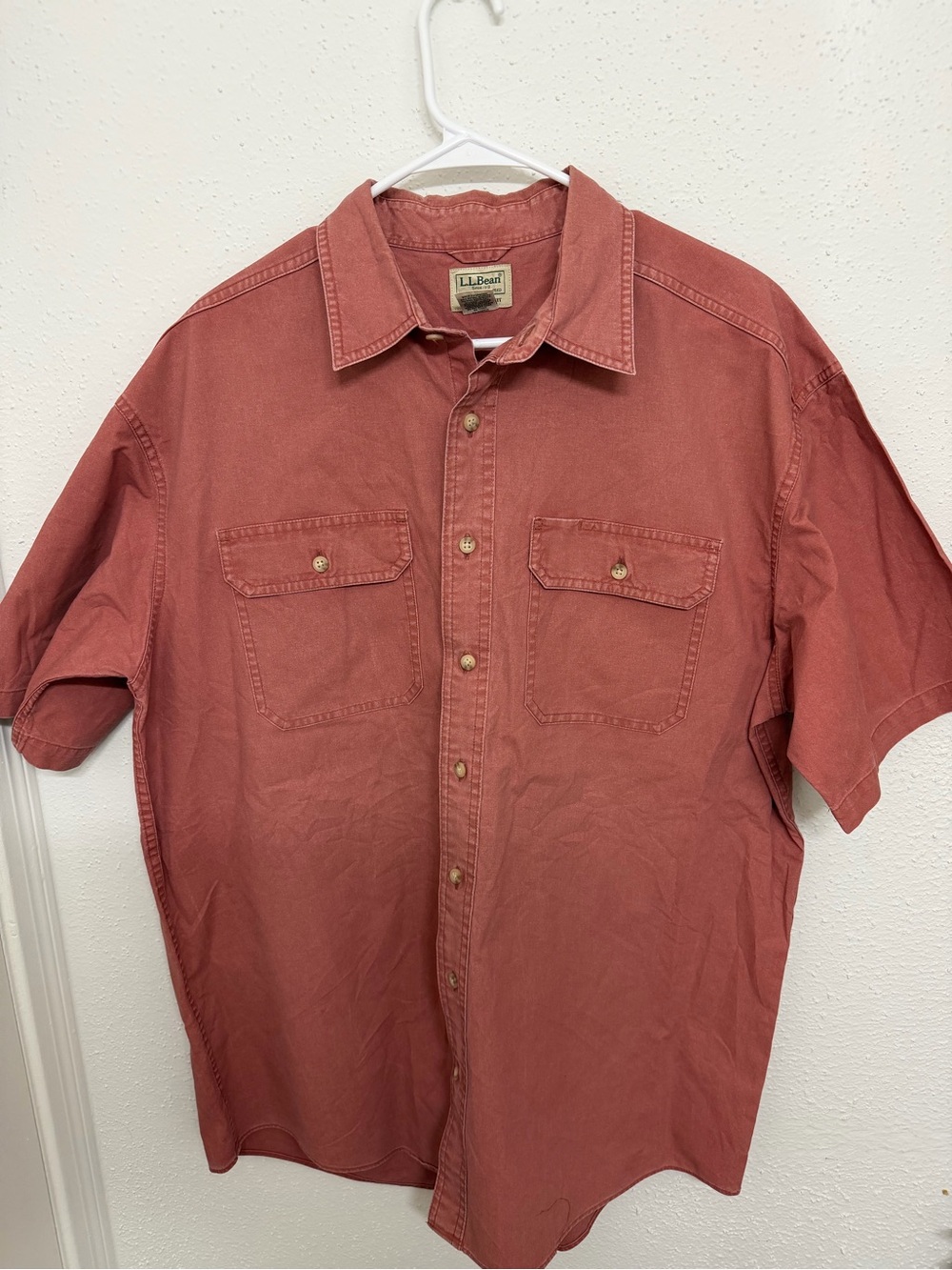 L.L. Bean Men's Short-Sleeve Button-Down Shirt in Rust